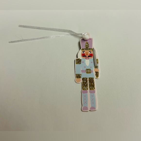 New 12 Dimensional Focus Gift Tags 6 Designs 2 of each Handmade Pink Silver Gold - Picture 2 of 16